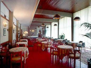 Hotel Cristallino & Suites モンテカティーニ・テルメ エクステリア 写真